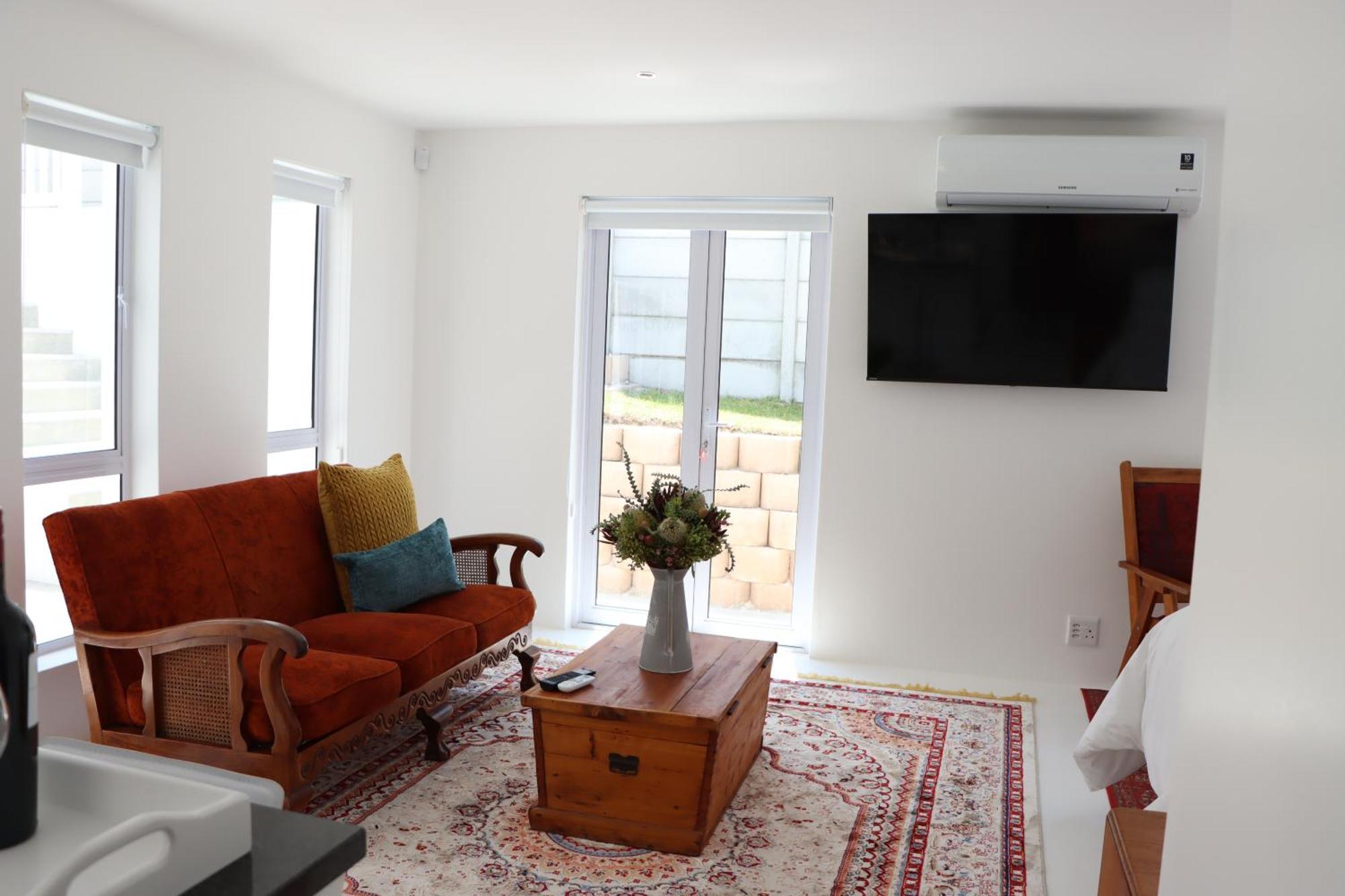 Nivenia Beach House Betty's Bay Eksteriør billede